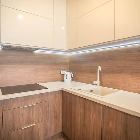 Apartment Easy Platinum By The Sea