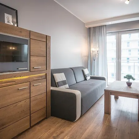 Apartment Easy Platinum By The Sea