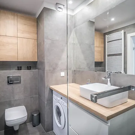 Apartment Easy Platinum By The Sea